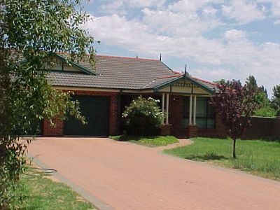 4B Gerber Place, Dubbo