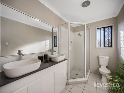 14 Goldcrest Court, Condon