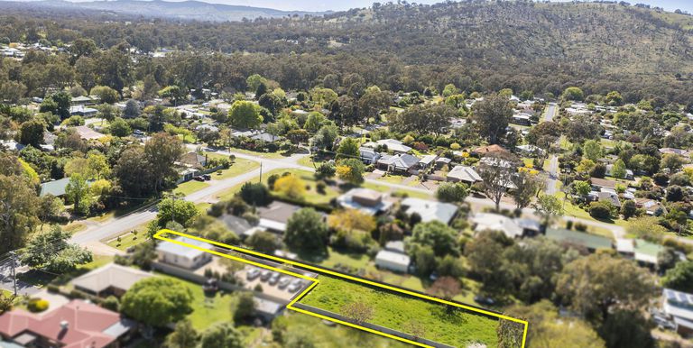 10B Sevens Ave , Euroa