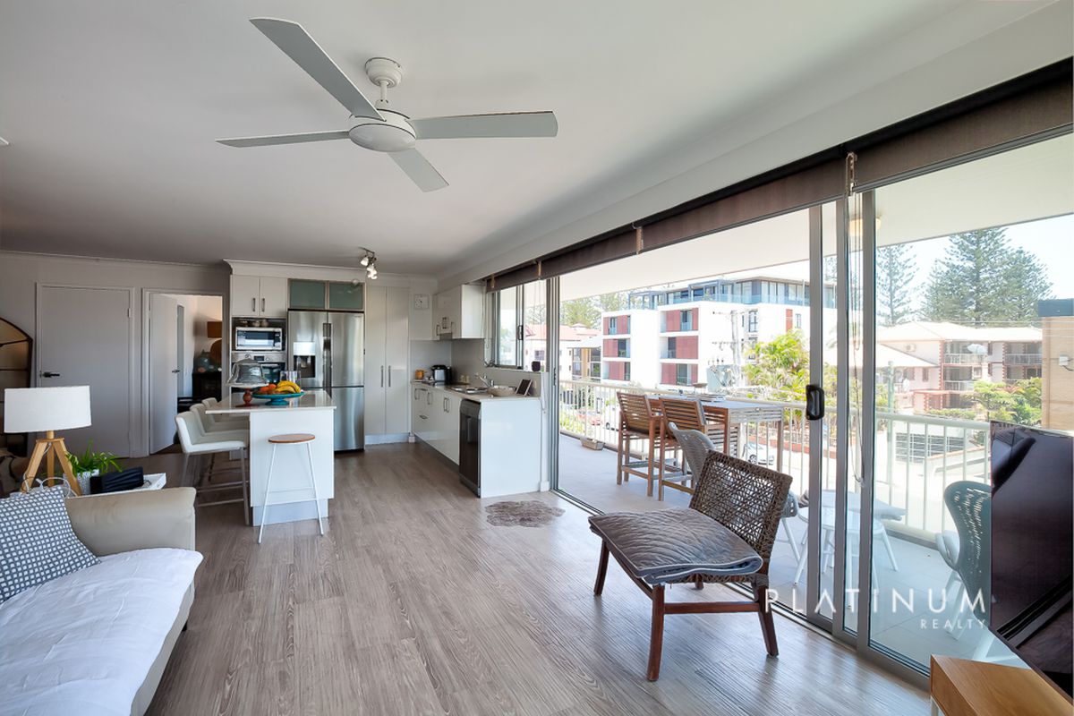 9 / 158 Hedges Avenue, Mermaid Beach