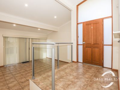 24 Kennedy Way, Padbury