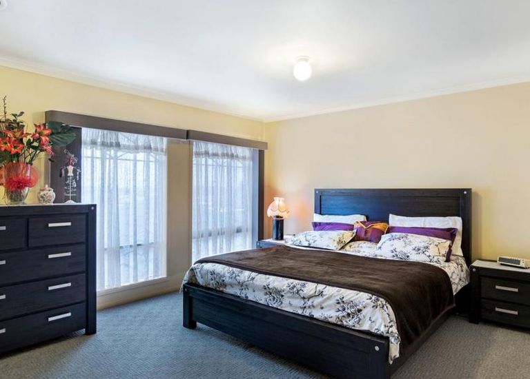 23 Dowling Road, Oakleigh South