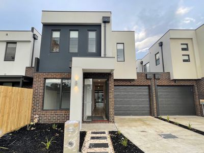 12c Tucker Street, Cranbourne