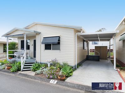 18 / 4 Gimberts Road, Morisset