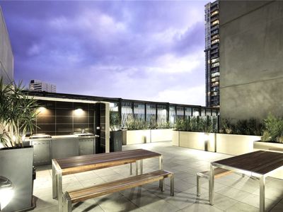 2711 / 151 City Road, Southbank