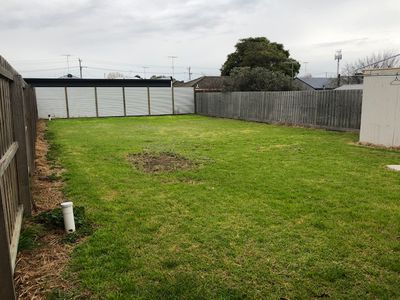 10 Clonard Avenue, Geelong West