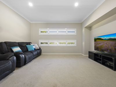 33 Kingaree Place, King Creek