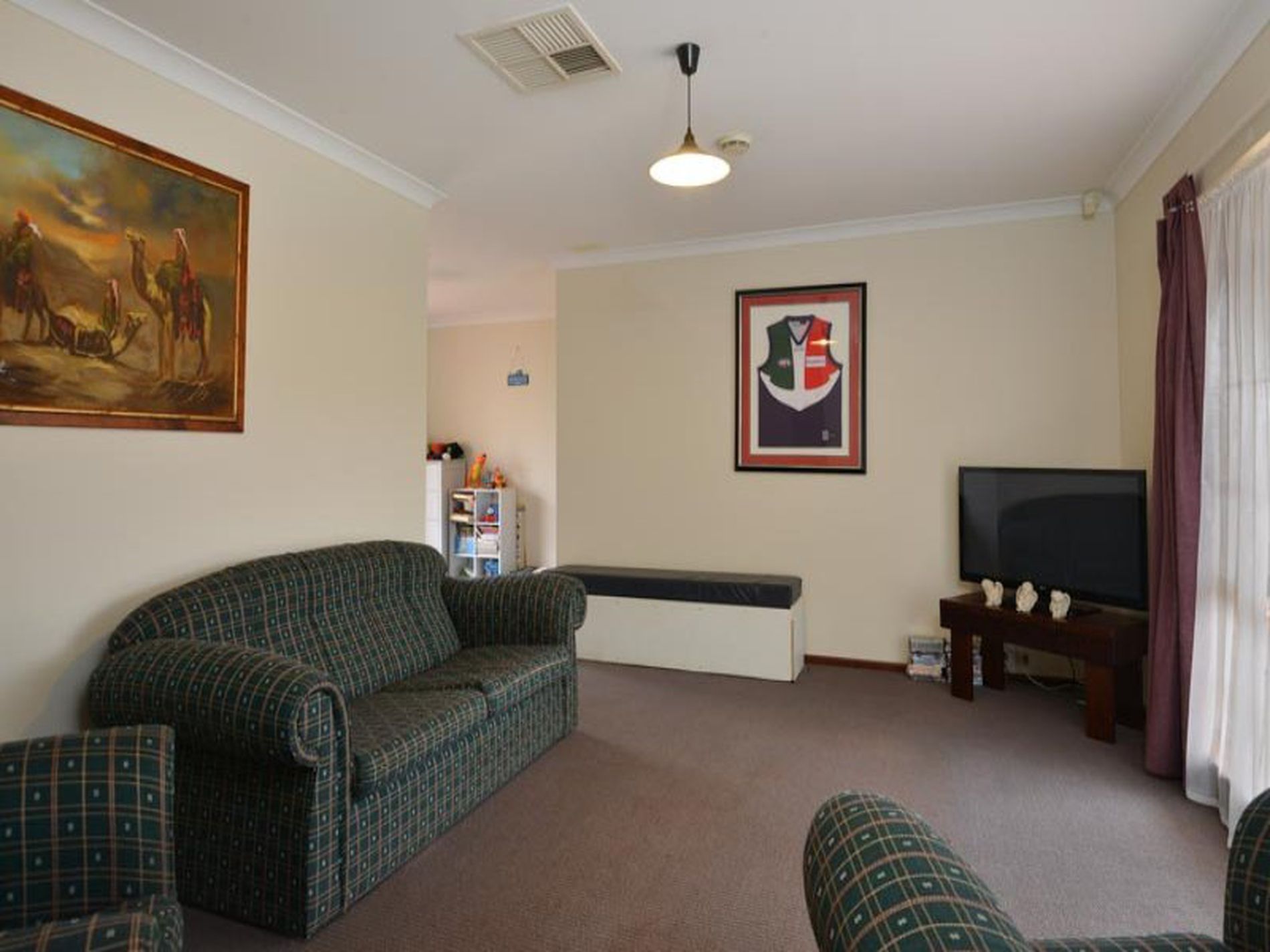 4 Nickel Lane, Hannans