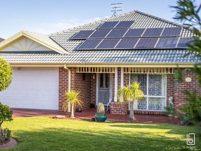 7 Tomaree Crescent, Woongarrah