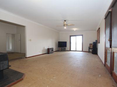 92 Rayma Road, Moormbool West