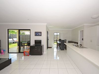 11 PARKLANDS BLVD, Wondunna