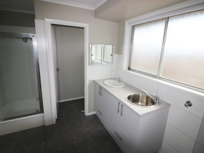 1 / 352 Church Street, Hamlyn Heights