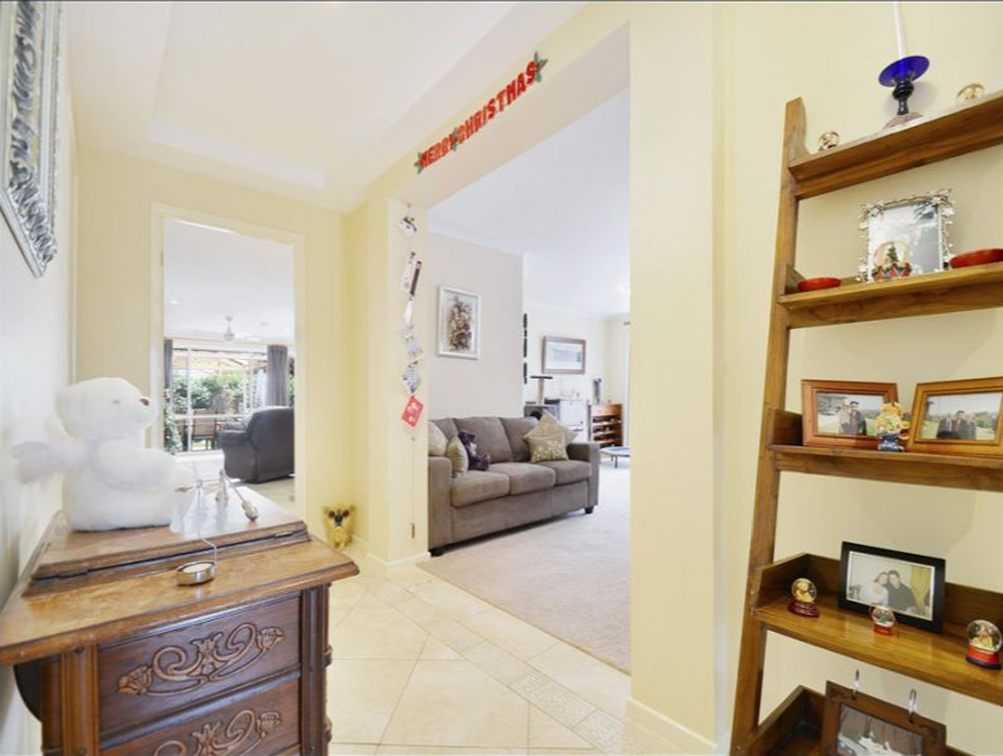 8 Rockingham Drive, Lightsview