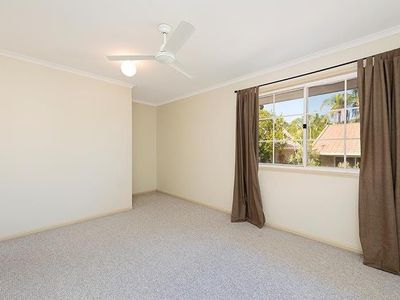 15 / 35 Dennis Road, Springwood