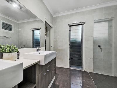 51 Gumdale Street, Wakerley