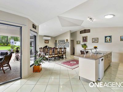 5 / 34 Hughes Road, Urangan
