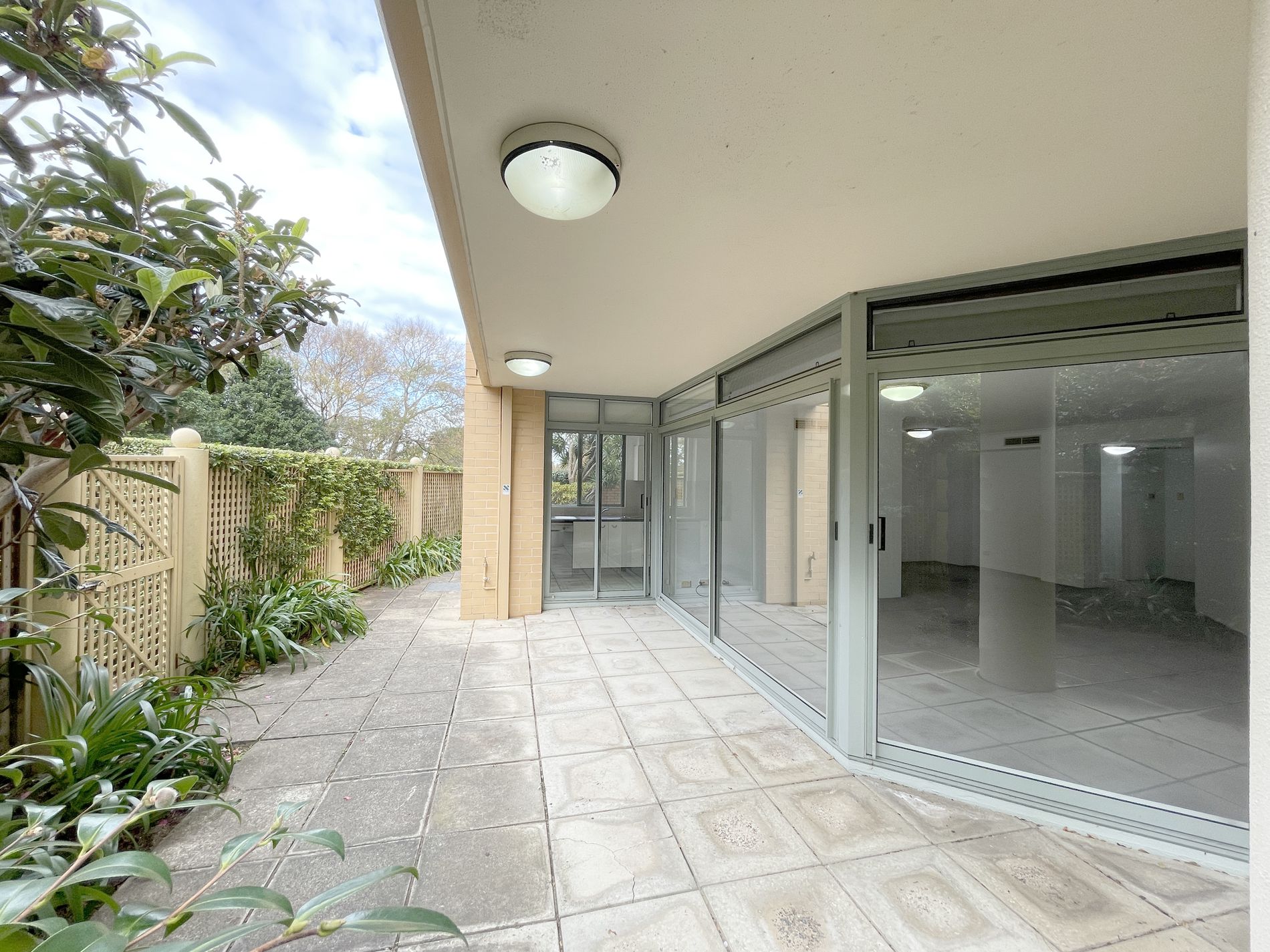 G02 / 95 Brompton Road, Kensington