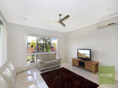 6 Ridgewood Pocket, Idalia