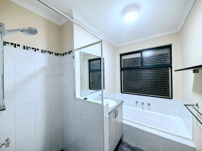 9 Pintaudi Way, Maddington