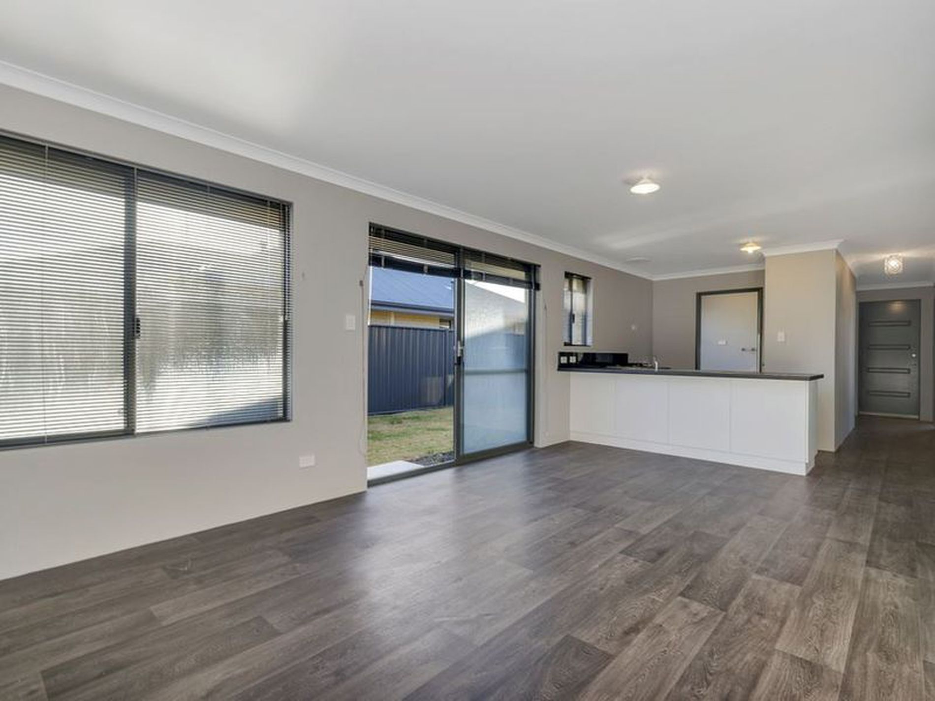 45 Mebbin Grove, Yanchep