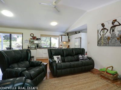 43 Maroochy Spring Dr, Dulong