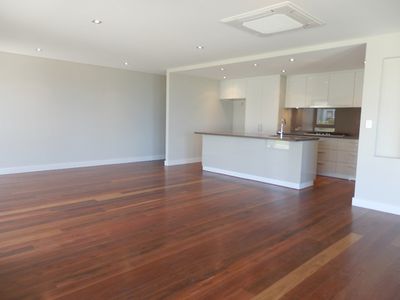 1/8 Sorrento Street, North Beach