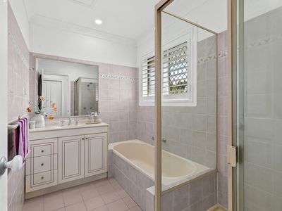 4 / 24 Pilba Street, Chermside