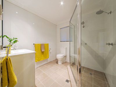 16 Ethion Drive, Regents Park