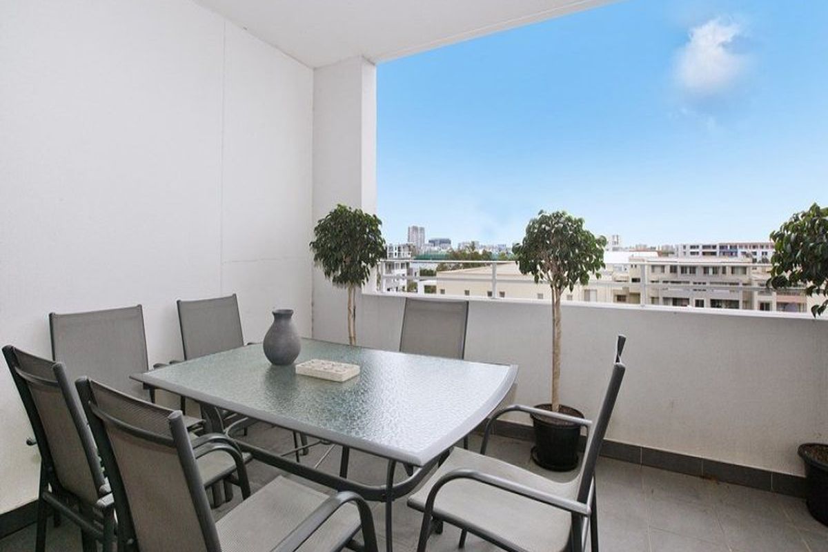 607 / 37 Amalfi Drive, Wentworth Point