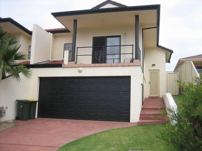 2 / 12 Cowal Ct, Flinders