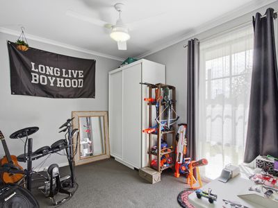 6 Brett Court, Sale