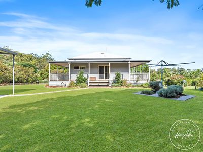 27 Jordana Place, Glass House Mountains
