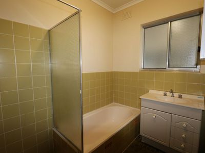 2 / 2 Davison Street, Mount Gambier