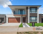 212 Robin Boyd Crescent, Taylor