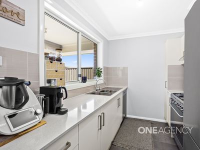 14 Brotheridge Avenue, Calderwood