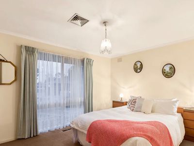 18 Calypso Court, Forest Hill