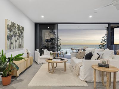 701 / 16 Musgrave Street, Coolangatta