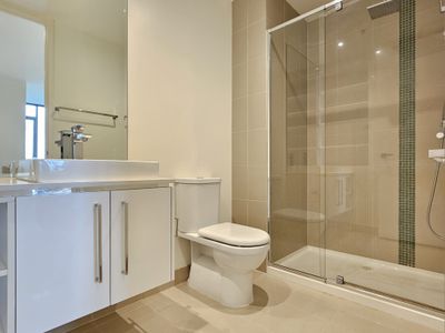 4607 / 27 Therry Street, Melbourne