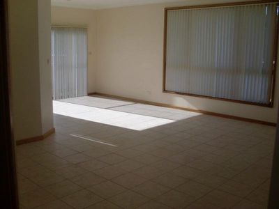10B Guest Avenue, Fairy Meadow