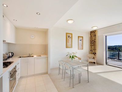 68 / 11 Bay Drive, Meadowbank