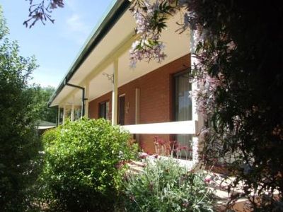 2 Omeo Court, Tawonga South
