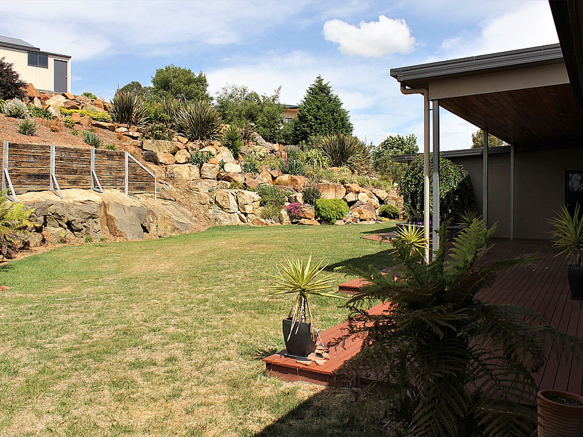 11 Zenith Court, Blackstone Heights