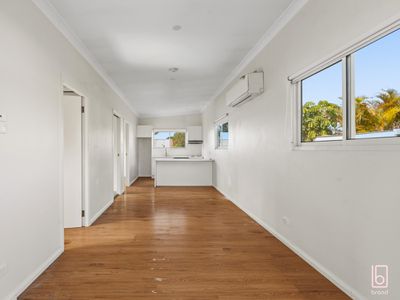 13 & 13A Manuka Parade, Gorokan