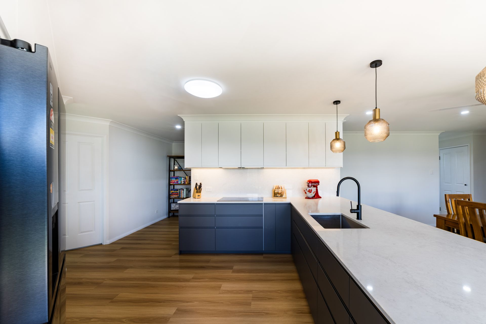 32 Vassallo Drive, Glenella