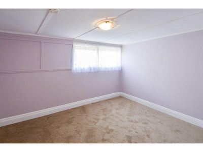 4 Lynott Street, Horsham