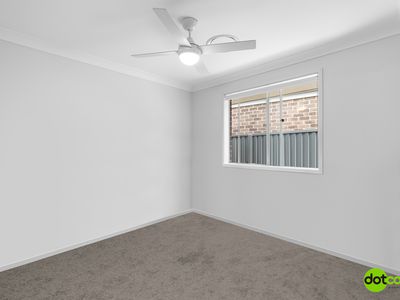 4 Cadogan Crescent, Woongarrah