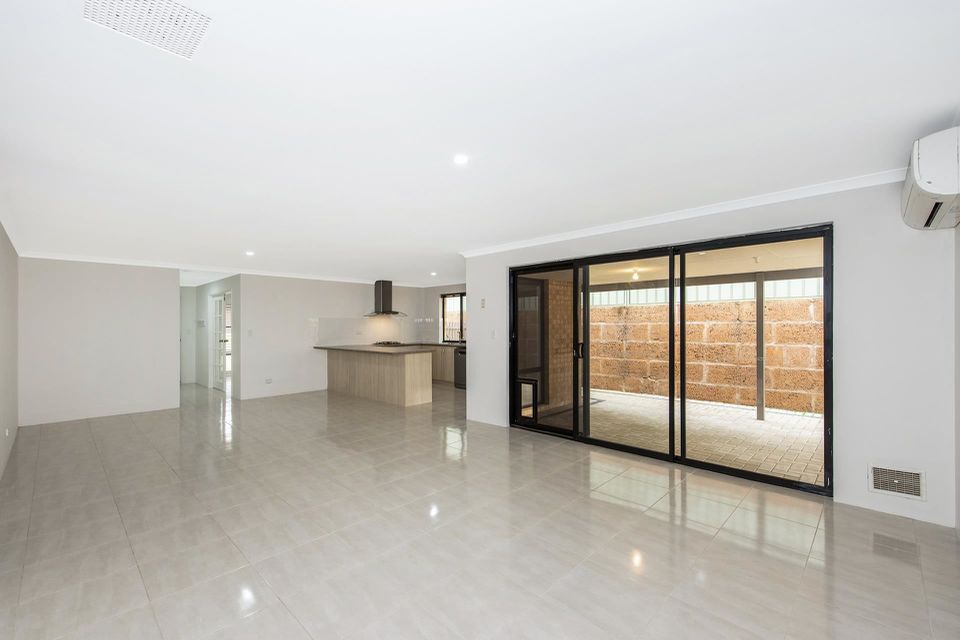 9 Explorers Crescent, Baldivis