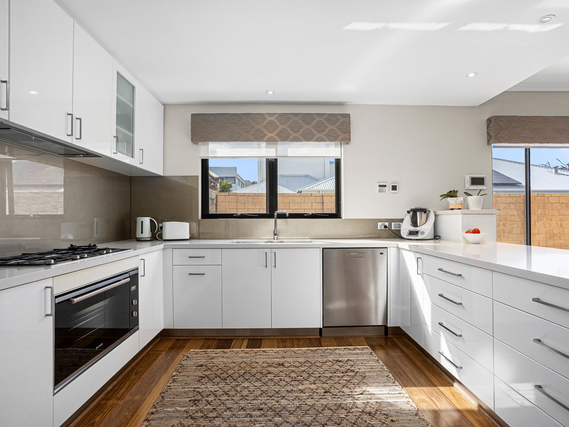 10A Reynold Road, Applecross