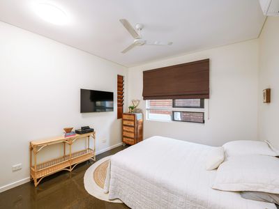 1 Stirling Drive, Castle Hill