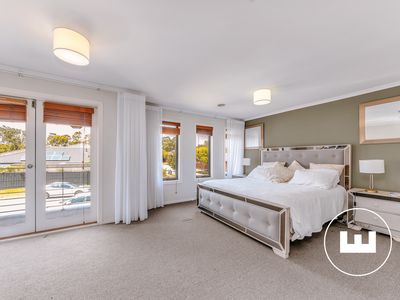 5 Eucumbene Drive, Berwick